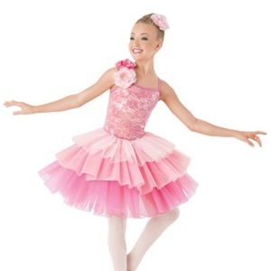 Weismann Dance Costume size IC “Waltz of the Flowers”